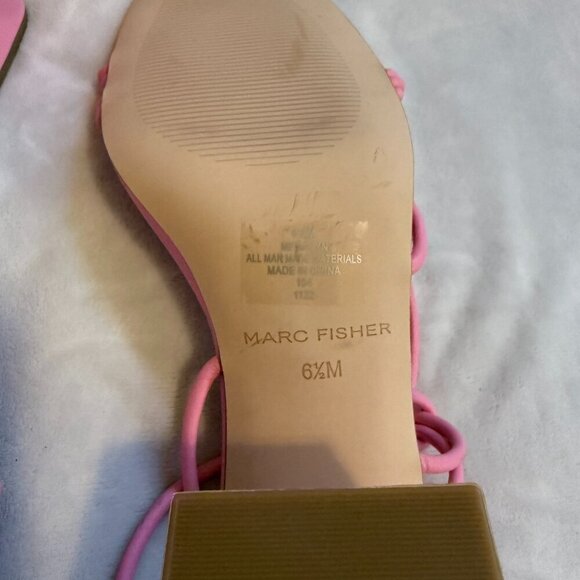 NEW Marc Fisher Malyn Sandals in Pink - Picture 5 of 5